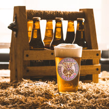 Load image into Gallery viewer, Yellow Labrador Dog Mom 16oz Pint Glass